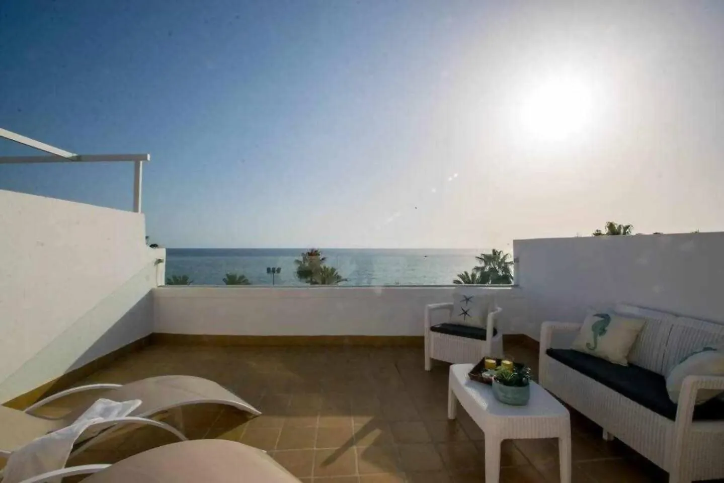 Apartamento dúplex a la orilla del Mediterráneo Torrox